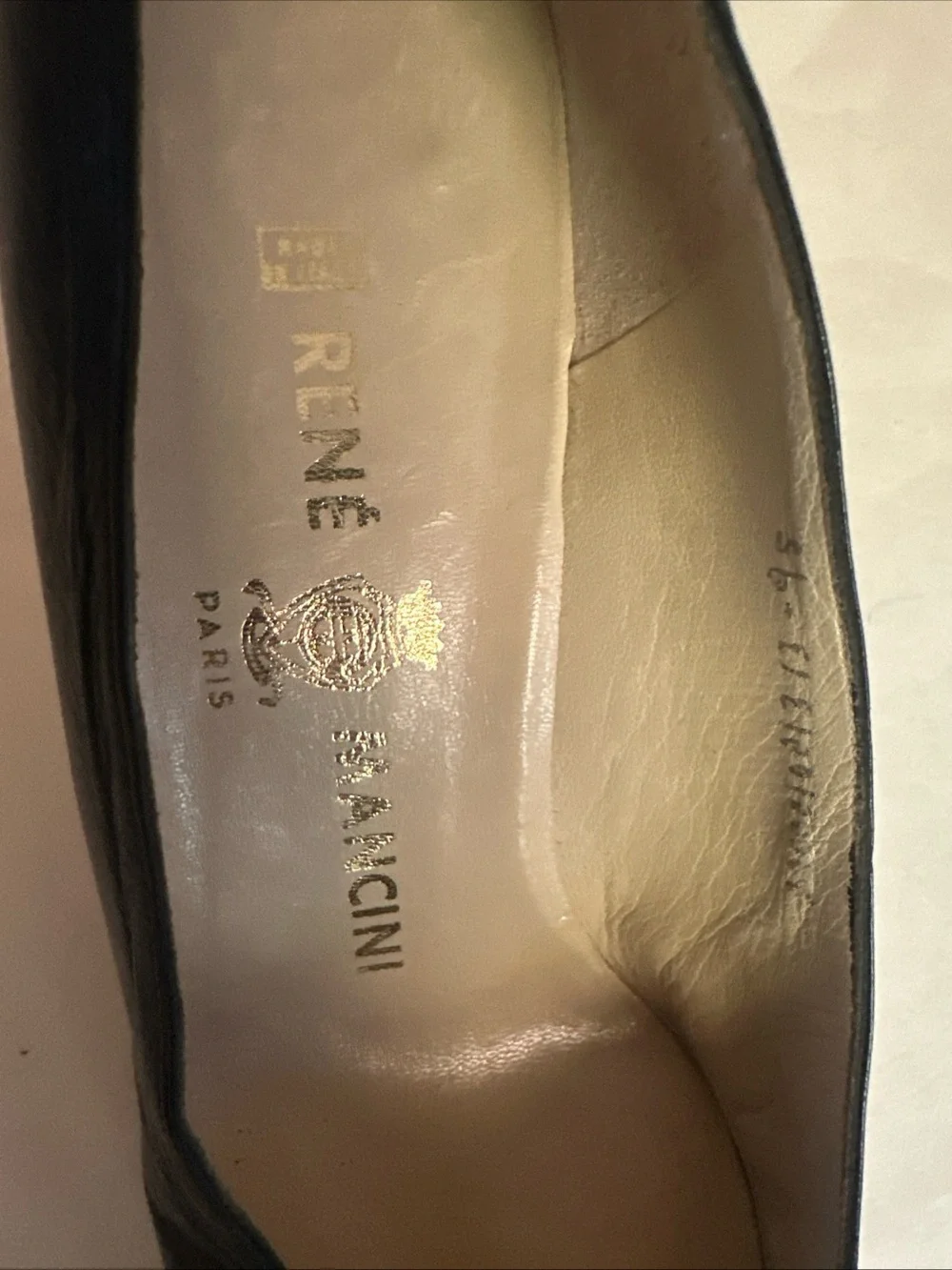 Rene Mancini Paris Black Leather Heels Slip On Pointed Toe  Size 37 EU 6.5 US
